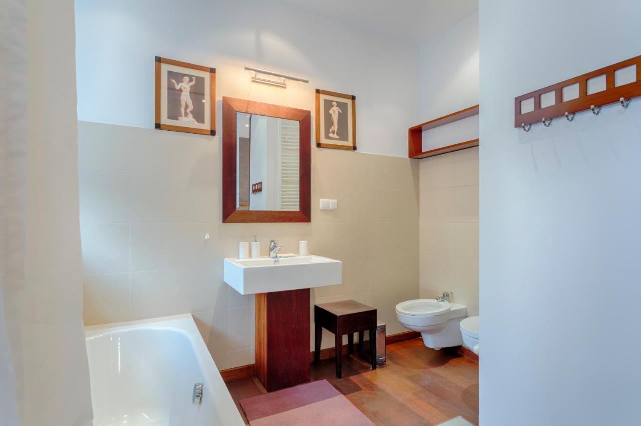 Tyzenhauz Apartments Krowoderska Street Красков Екстериор снимка