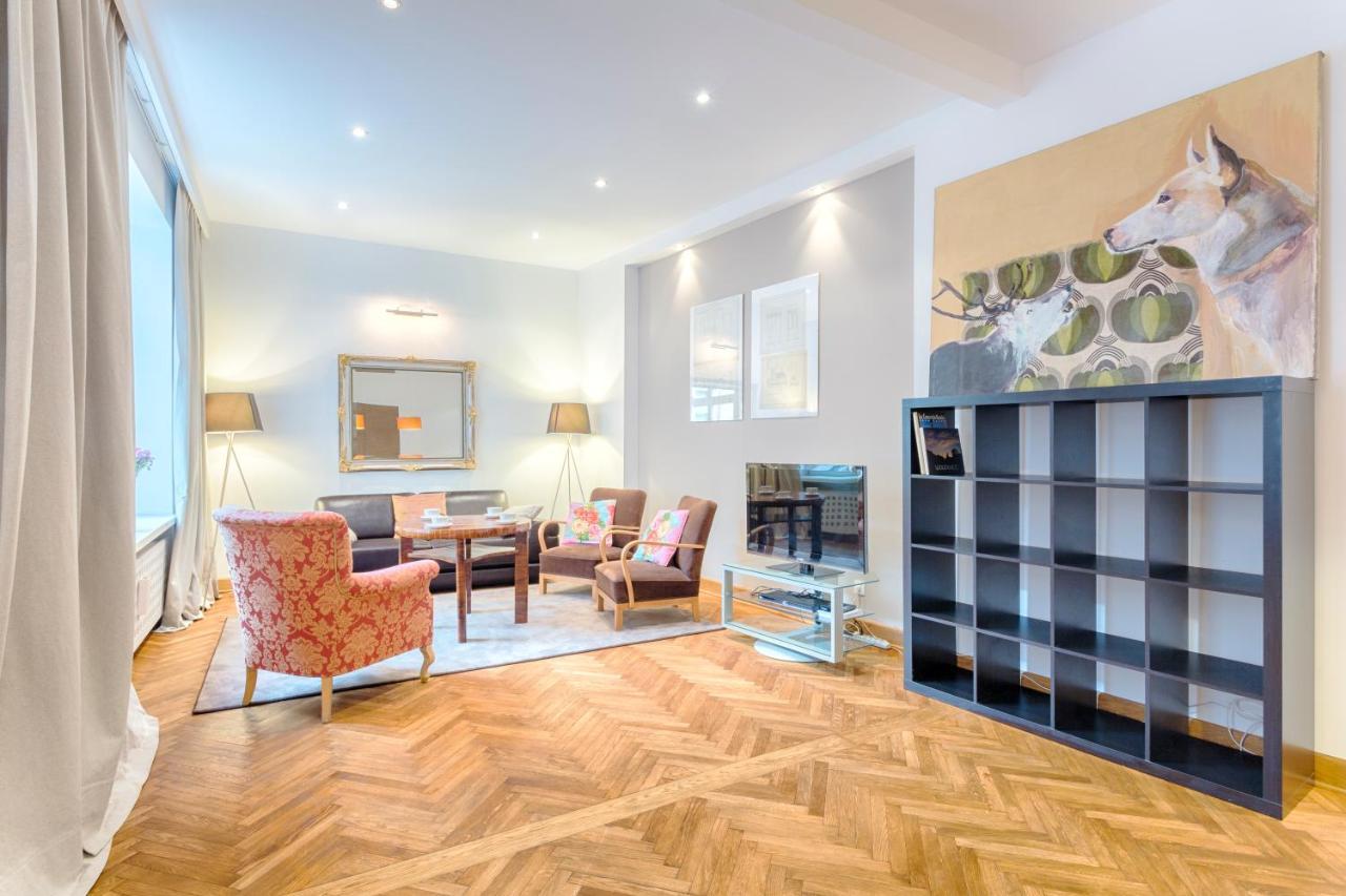 Tyzenhauz Apartments Krowoderska Street Красков Екстериор снимка