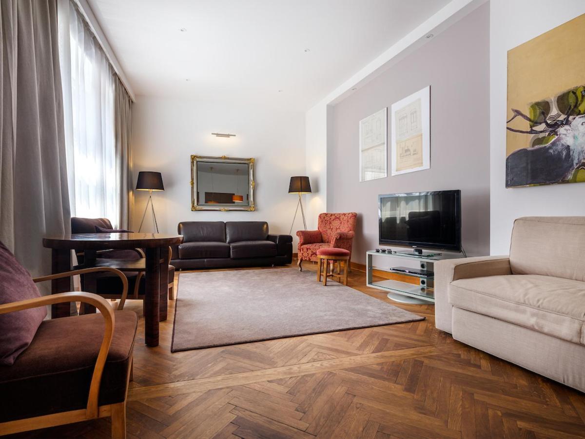 Tyzenhauz Apartments Krowoderska Street Красков Екстериор снимка