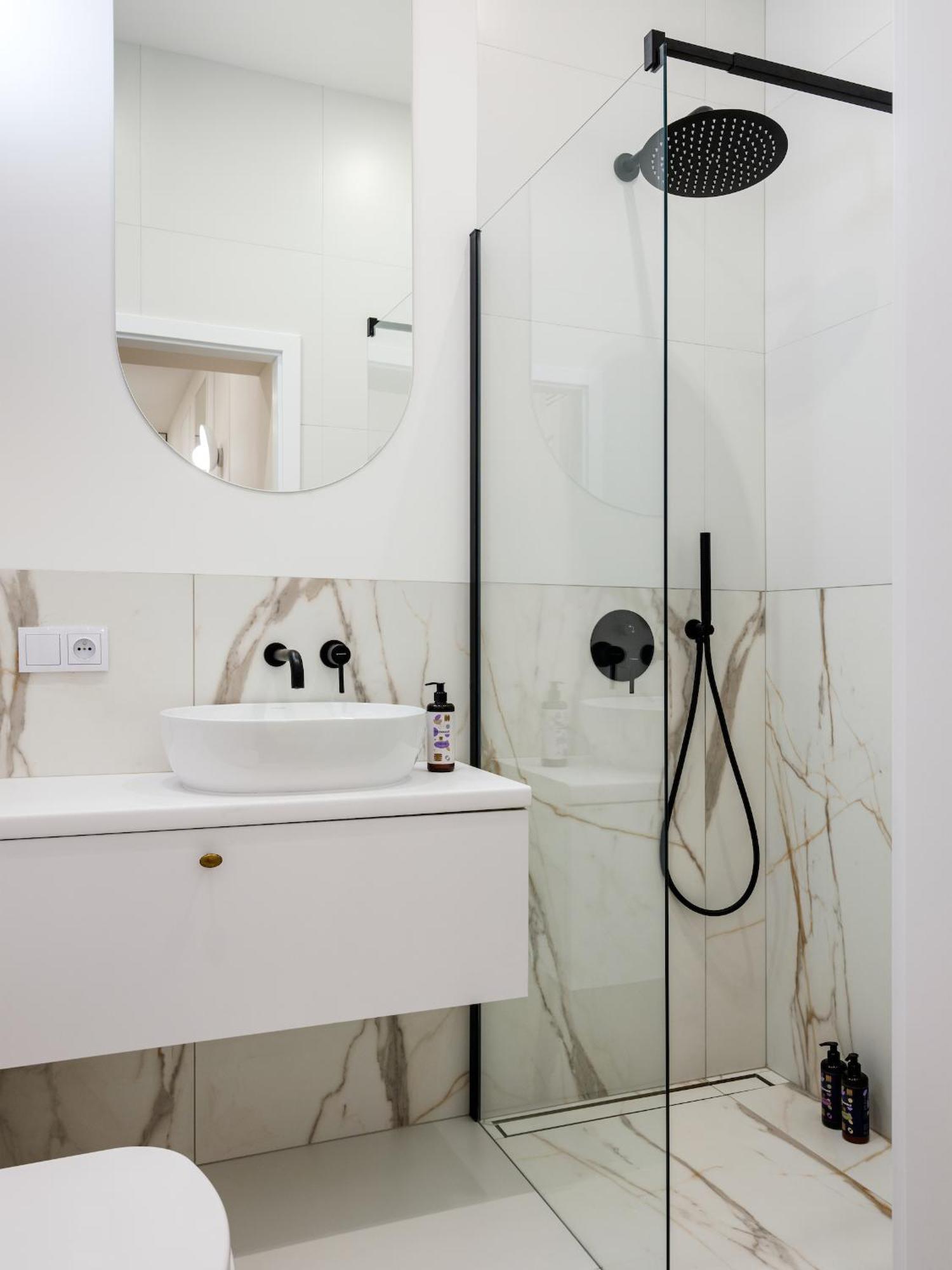 Tyzenhauz Apartments Krowoderska Street Красков Екстериор снимка