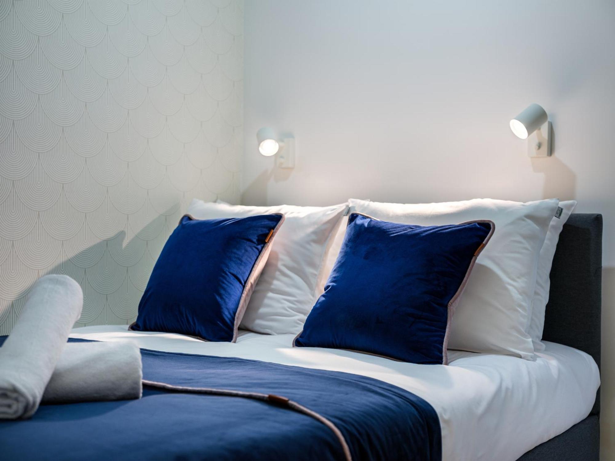 Tyzenhauz Apartments Krowoderska Street Красков Екстериор снимка
