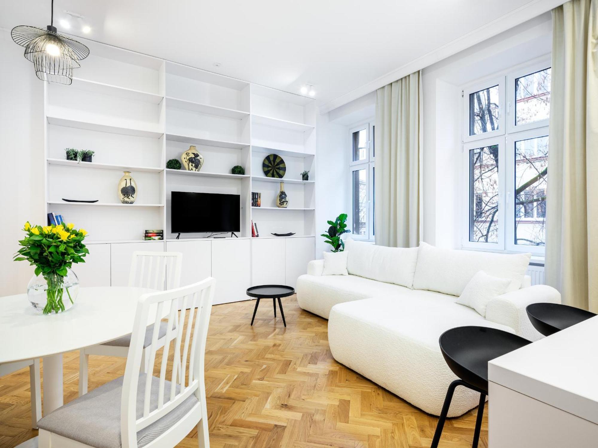 Tyzenhauz Apartments Krowoderska Street Красков Екстериор снимка