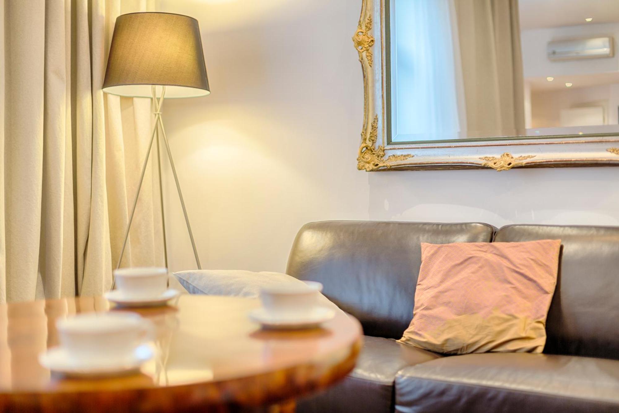 Tyzenhauz Apartments Krowoderska Street Красков Екстериор снимка