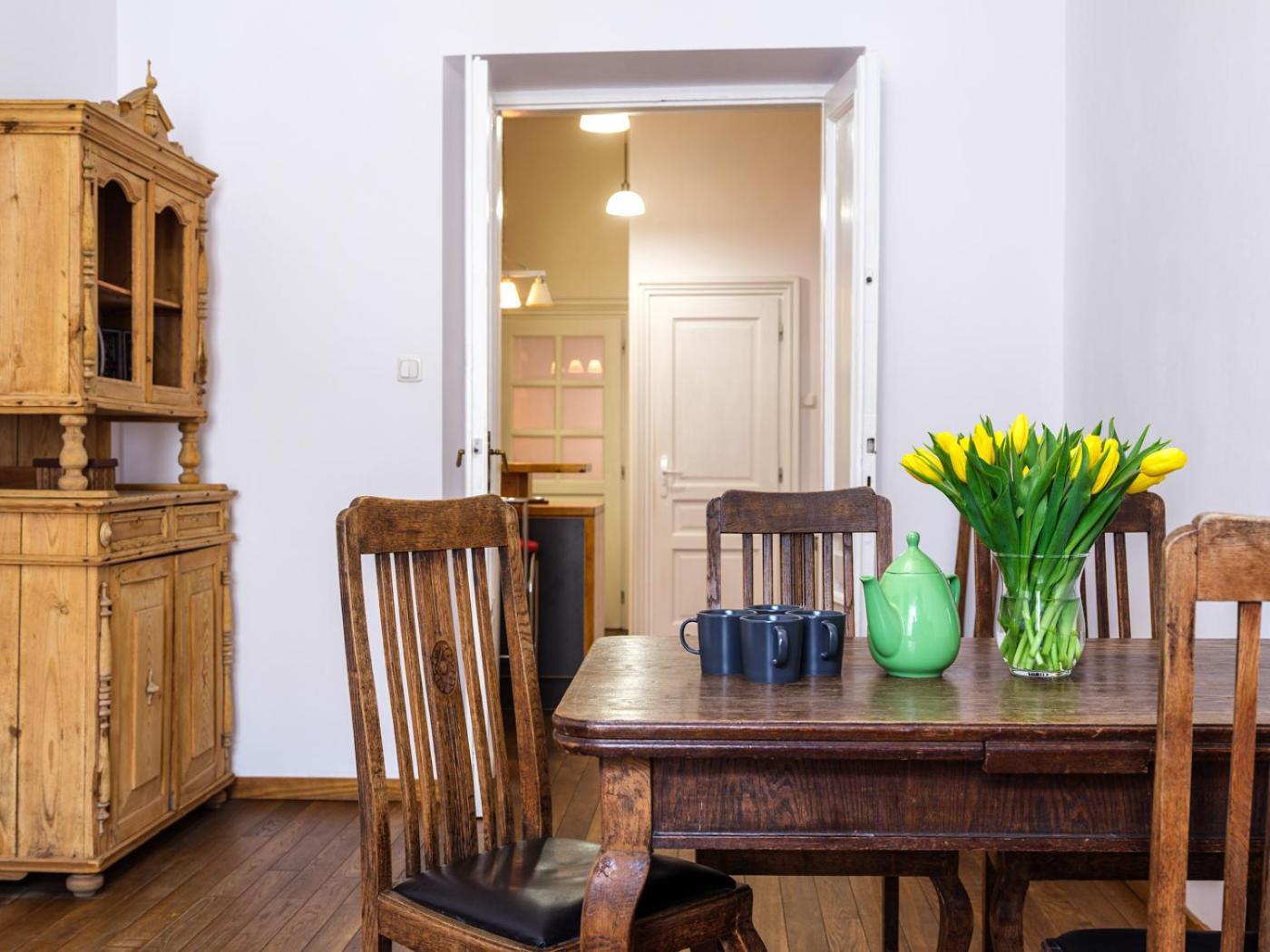 Tyzenhauz Apartments Krowoderska Street Красков Екстериор снимка